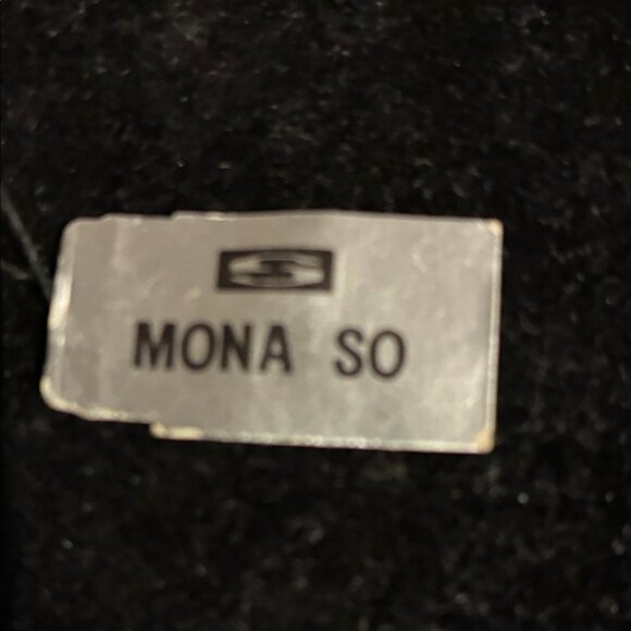 Cream and Gold Beaded Necklace Genuine stone - Picture 2 of 5